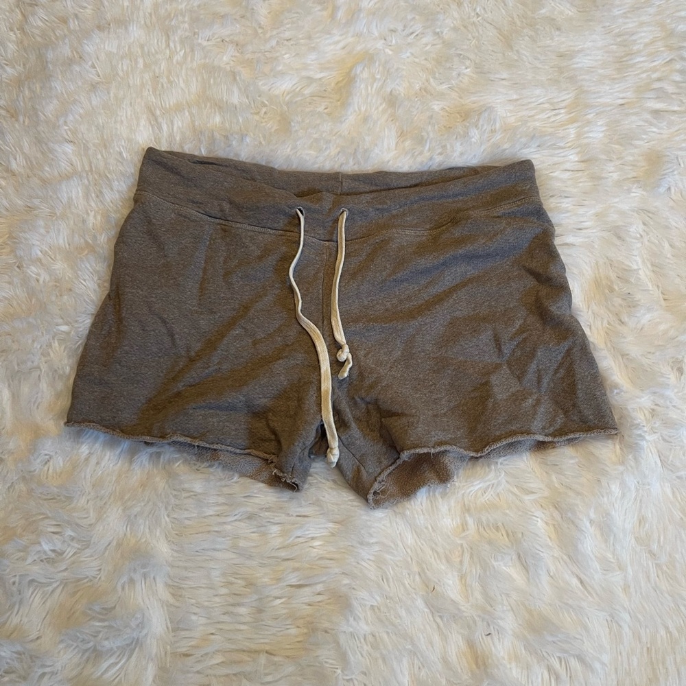 Sundry shorts